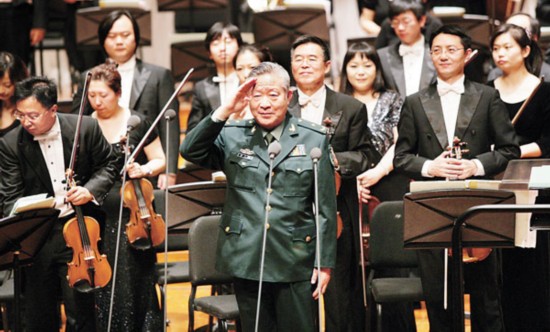 “特色是生命。所謂特色就是實(shí)事求是，符合中國(guó)實(shí)際。